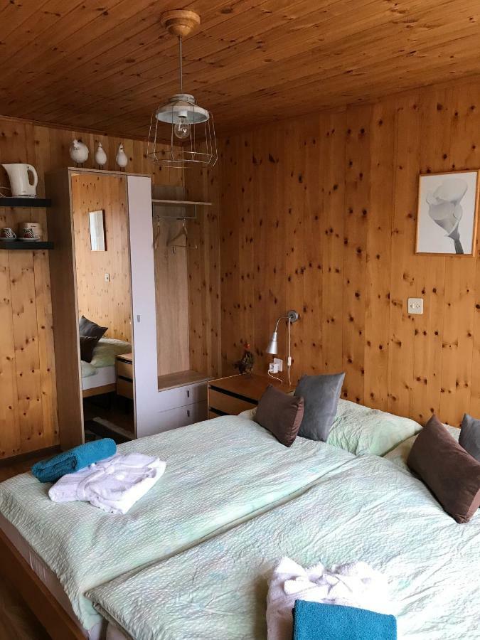 Hotel Restaurant Emshorn Oberems Eksteriør bilde
